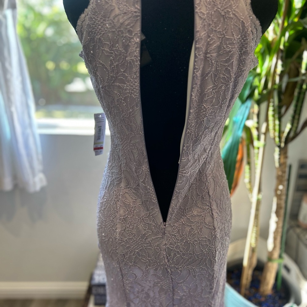 New dress - Picture 4 of 15